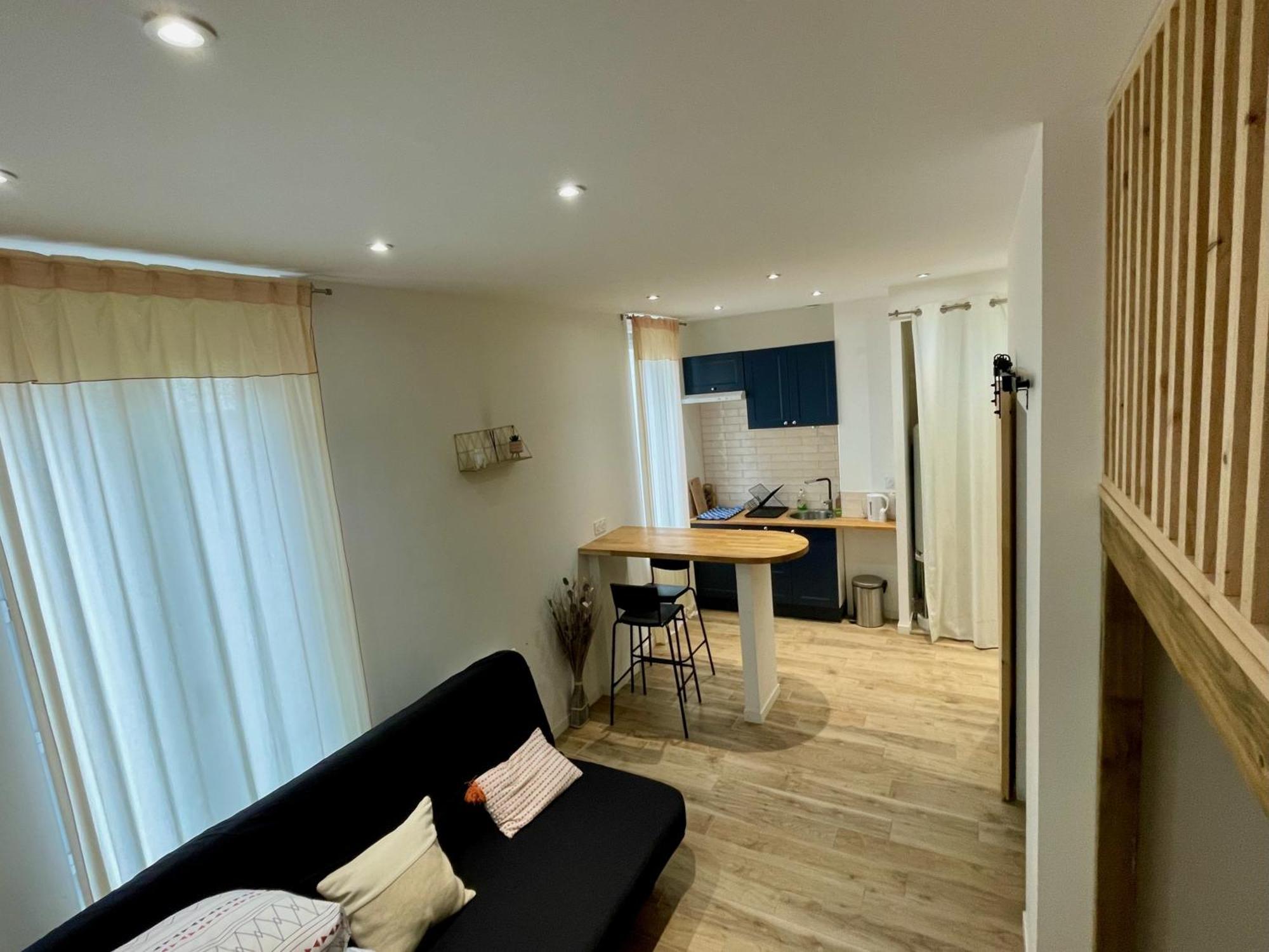 Studio Cosy, 2 Pas Gare De Tours Exterior foto